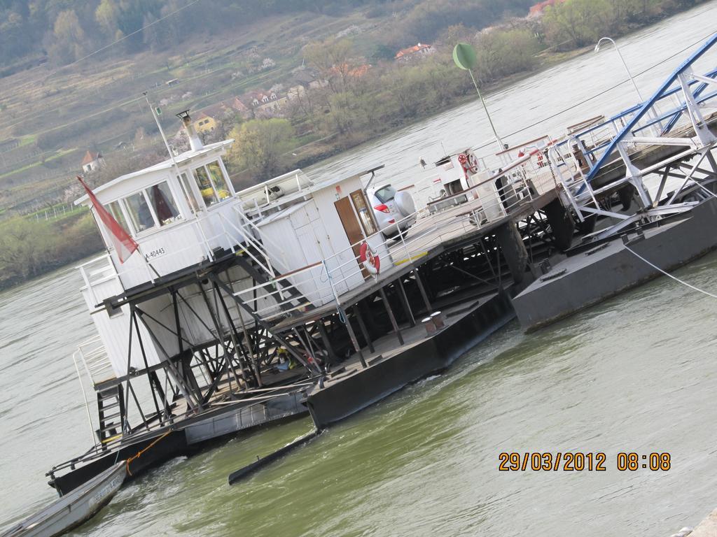 Hotel Restaurant Wachauerhof Spitz an der Donau Extérieur photo
